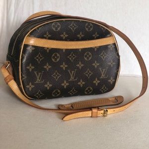 Authentic Louis Vuitton Blois Crossbody Bag
